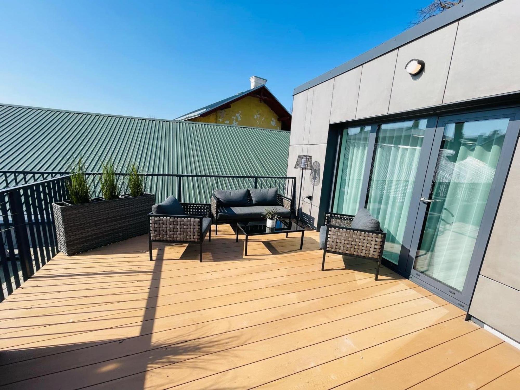 Lai Old Town Apartment With Sauna And Terrace Tartu Bagian luar foto